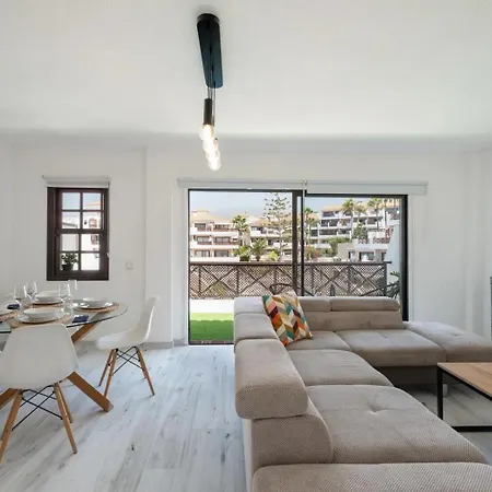 Atico 3 Palmeras Albatros 圣米格尔德阿沃纳