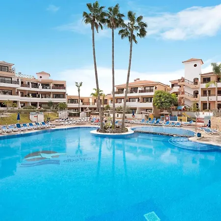 公寓 Atico 3 Palmeras Albatros 圣米格尔德阿沃纳